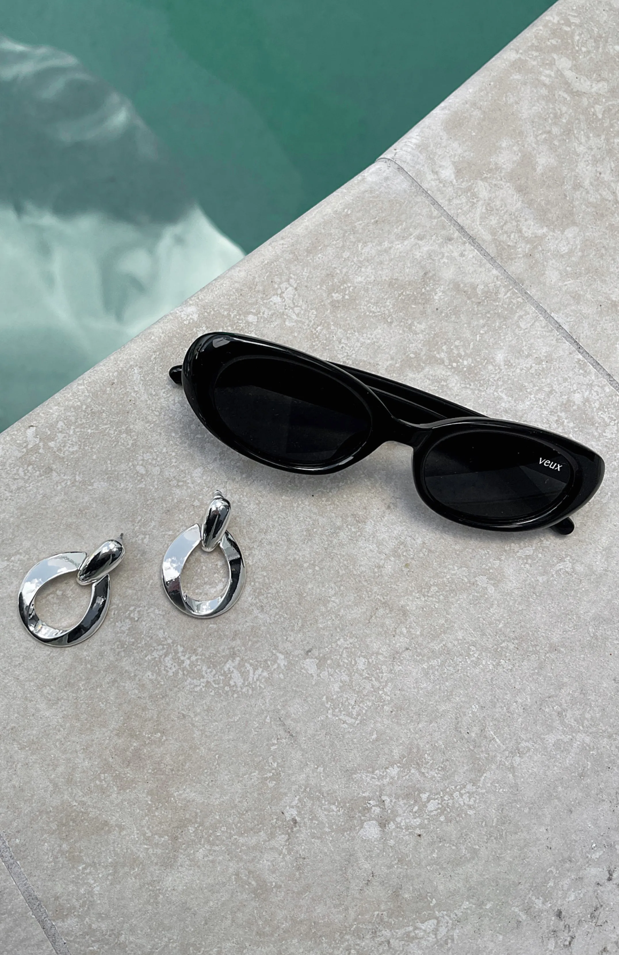 Amalie Black Sunglasses