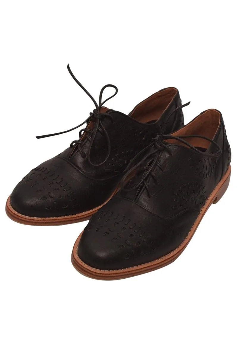 Black Leather Oxfords for Heartbreak