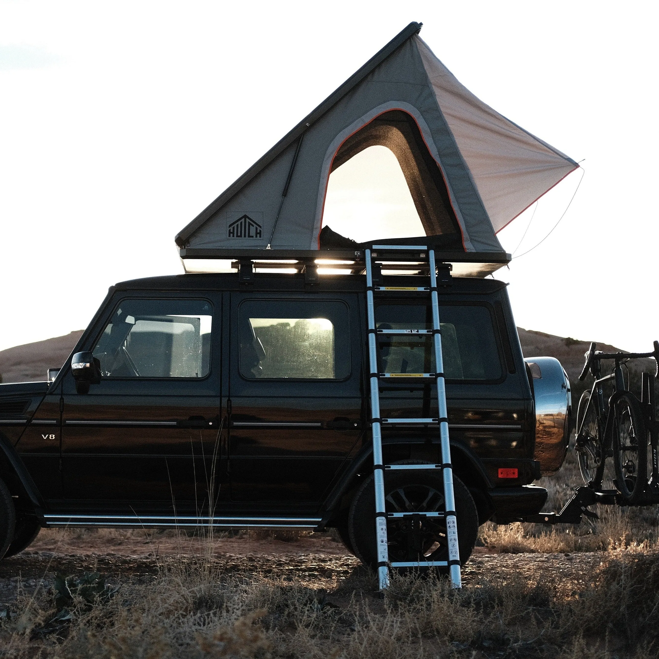 Bonanza 2 - Aluminum Roof Rack with Hard Shell