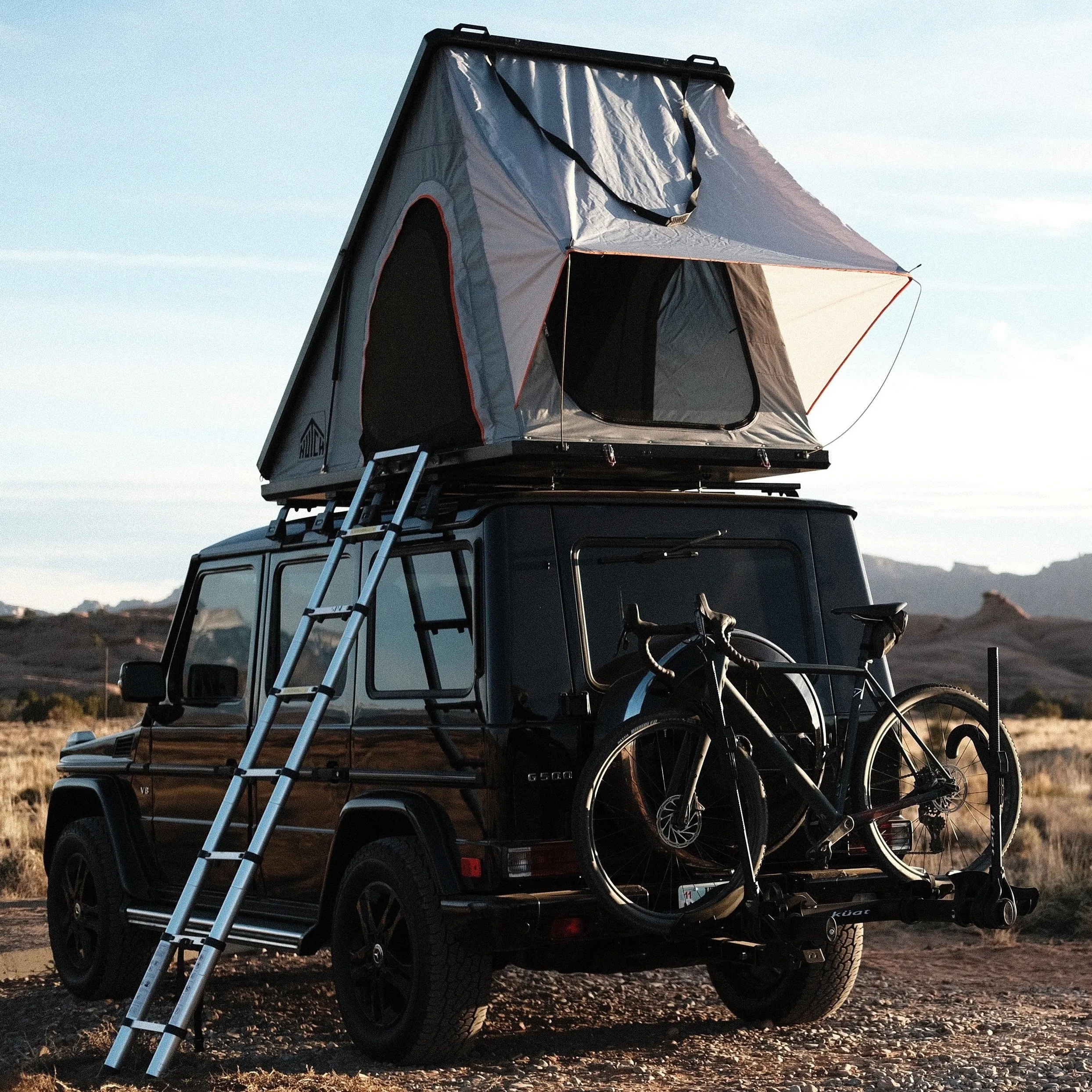 Bonanza 2 - Aluminum Roof Rack with Hard Shell