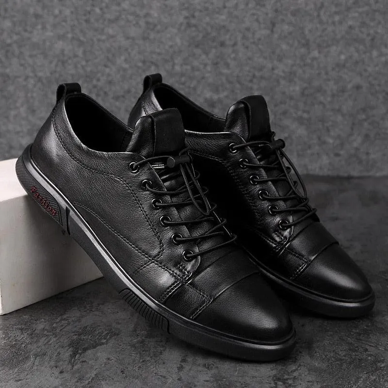 Casual men's leather lace-up flats