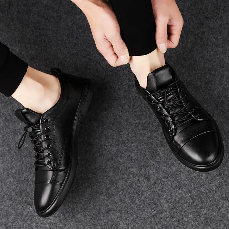 Casual men's leather lace-up flats