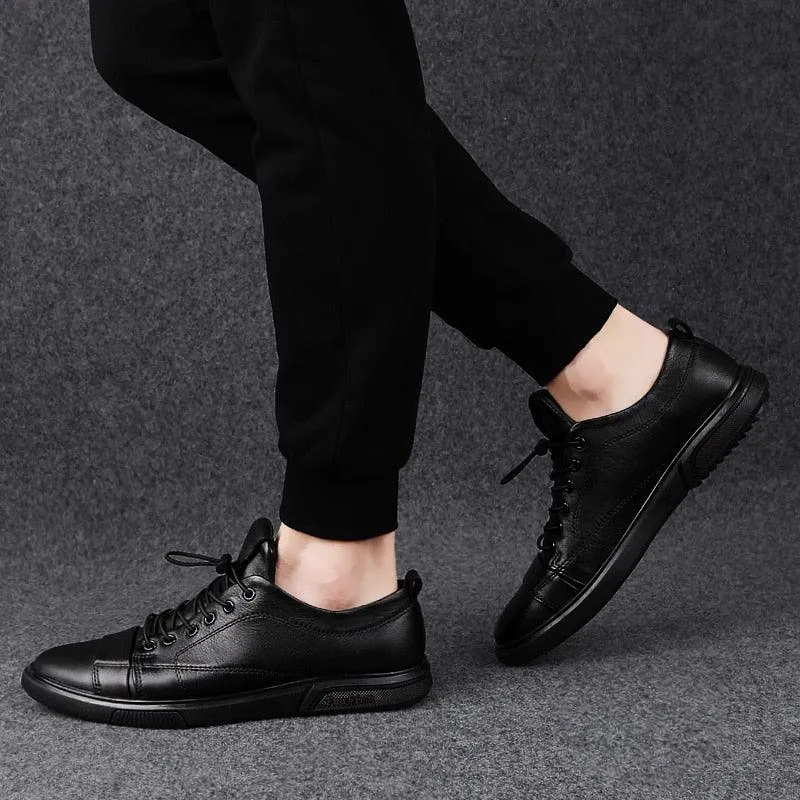 Casual men's leather lace-up flats