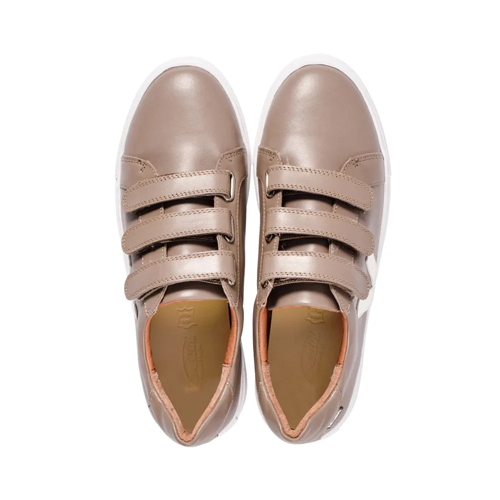 Dillon Taupe Leather S24 - Buy now!