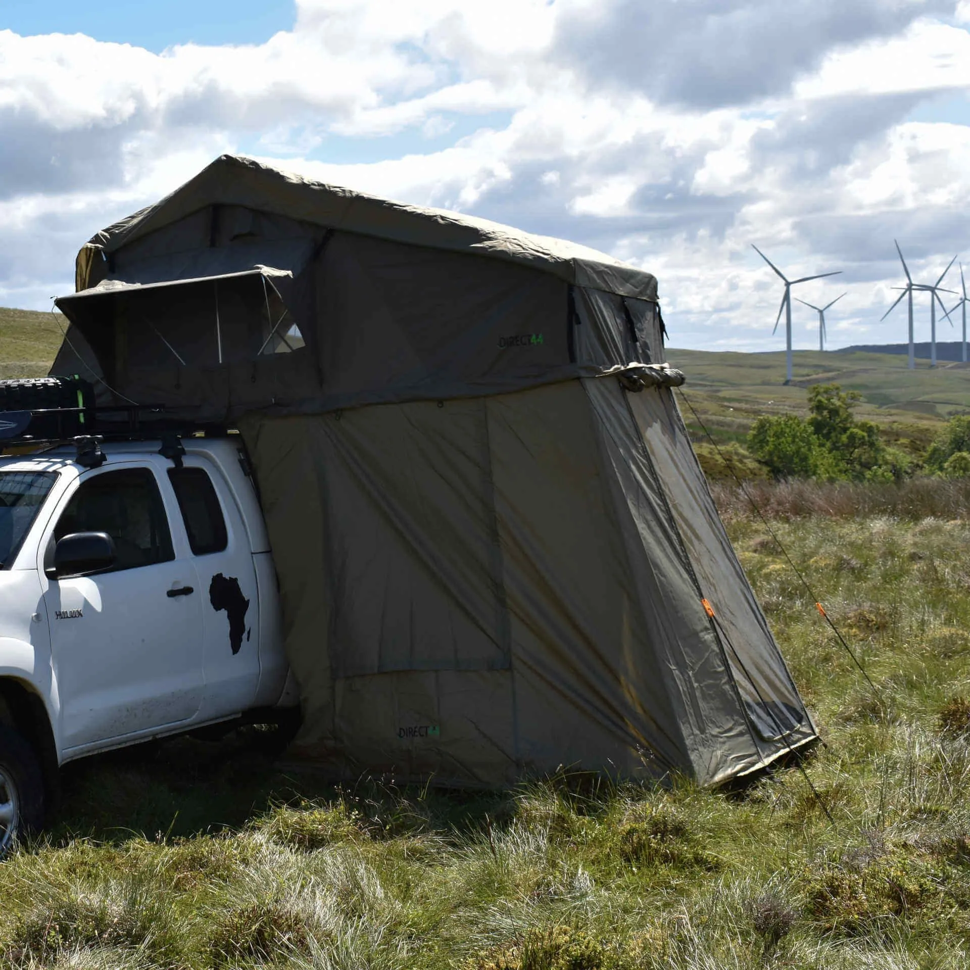 Forest Green 3 Person Rooftop Camping Tent.