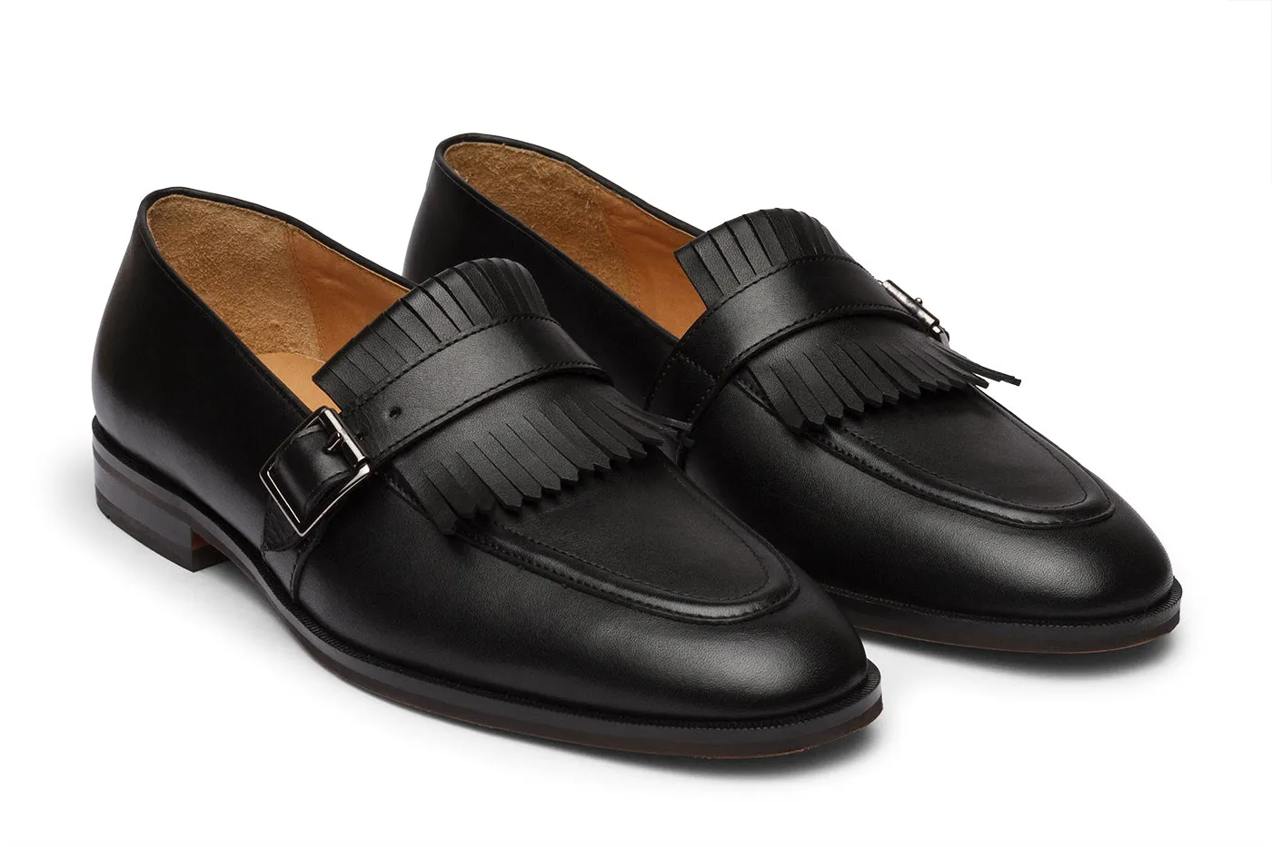 Kiltie loafer + ornamental side strap - Google SEO result: Classic loafer with decorative side strap