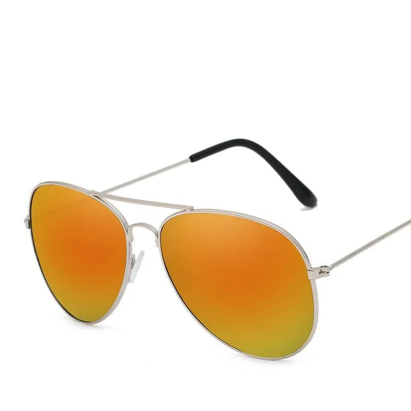 Metal Classic Driving Sunglasses.