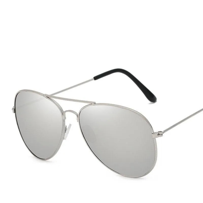 Metal Classic Driving Sunglasses.