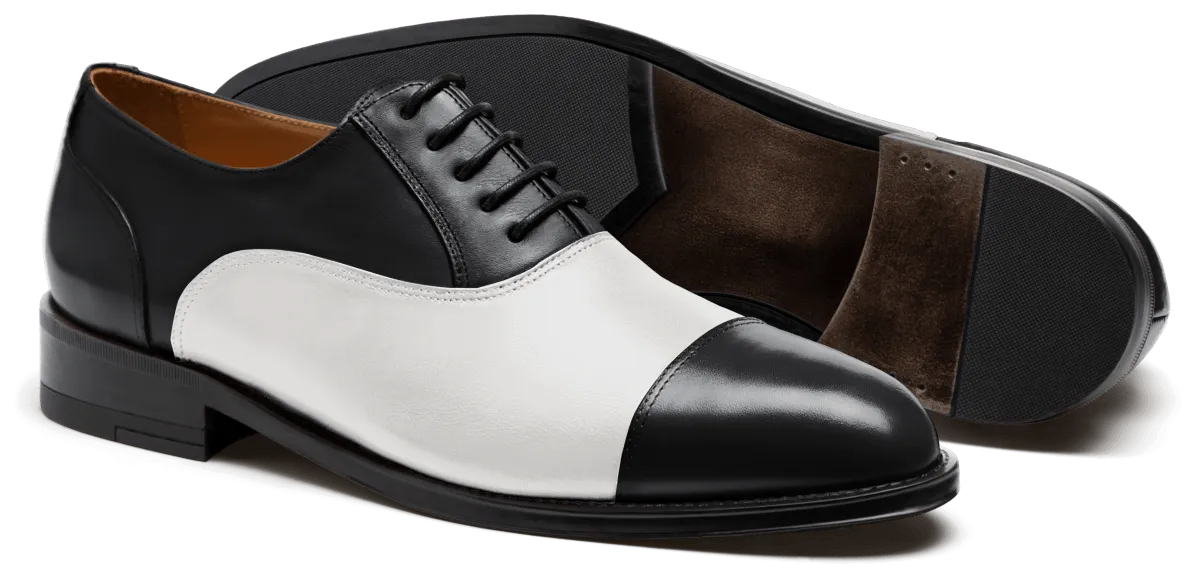  Oxfords Pala recta en piel blanco y negro