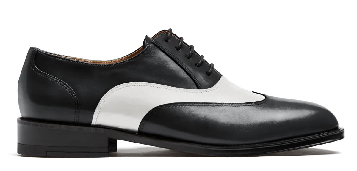  Oxfords Pala Vega en piel blanco y negro