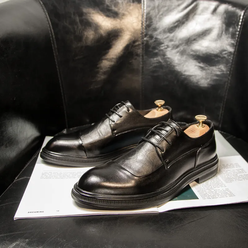 Pointed Toe British Oxfords for Business