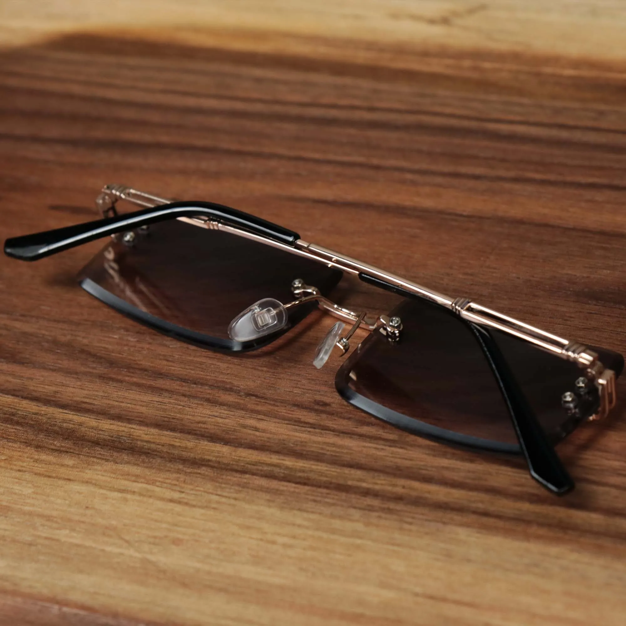 Rectangle Frame Sunglasses with Gold Frame and Black Lens