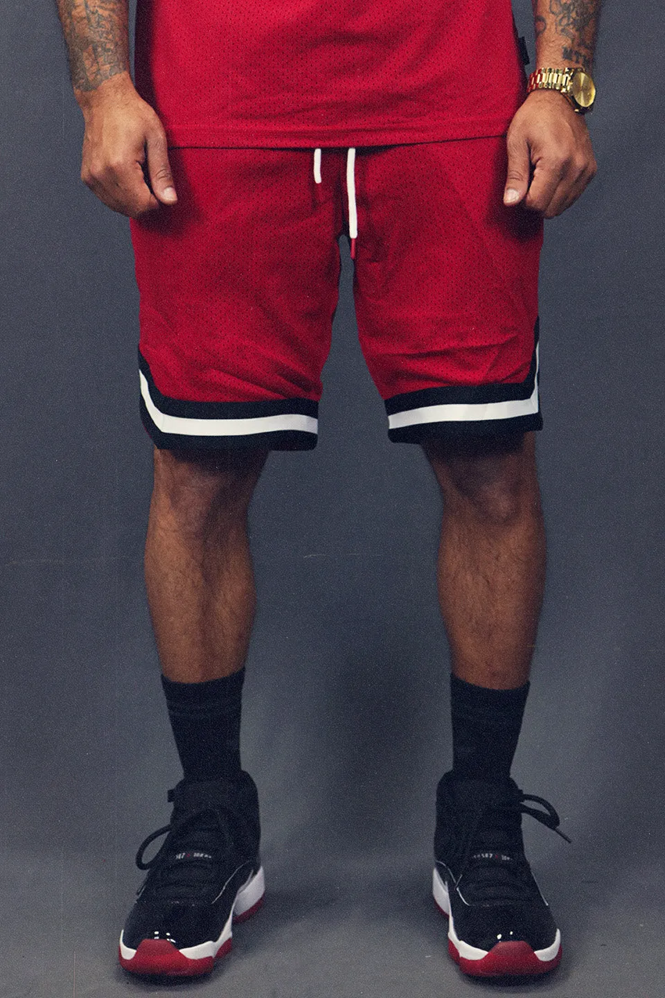 Retro Chicago Red Mesh Basketball Shorts for Men's Hoop Workout