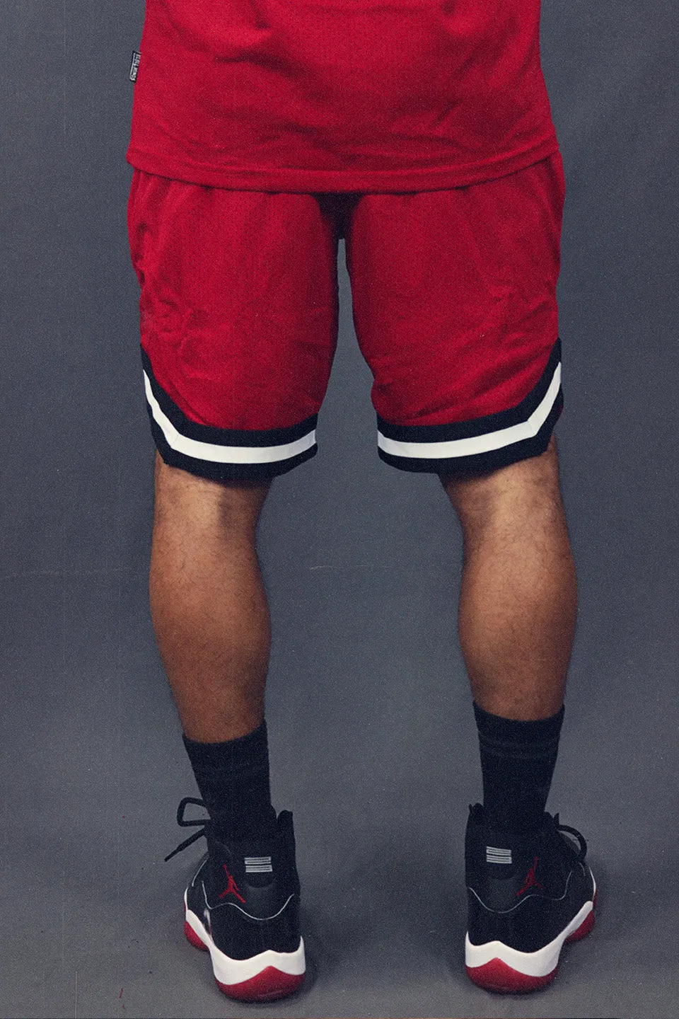 Retro Chicago Red Mesh Basketball Shorts for Men's Hoop Workout