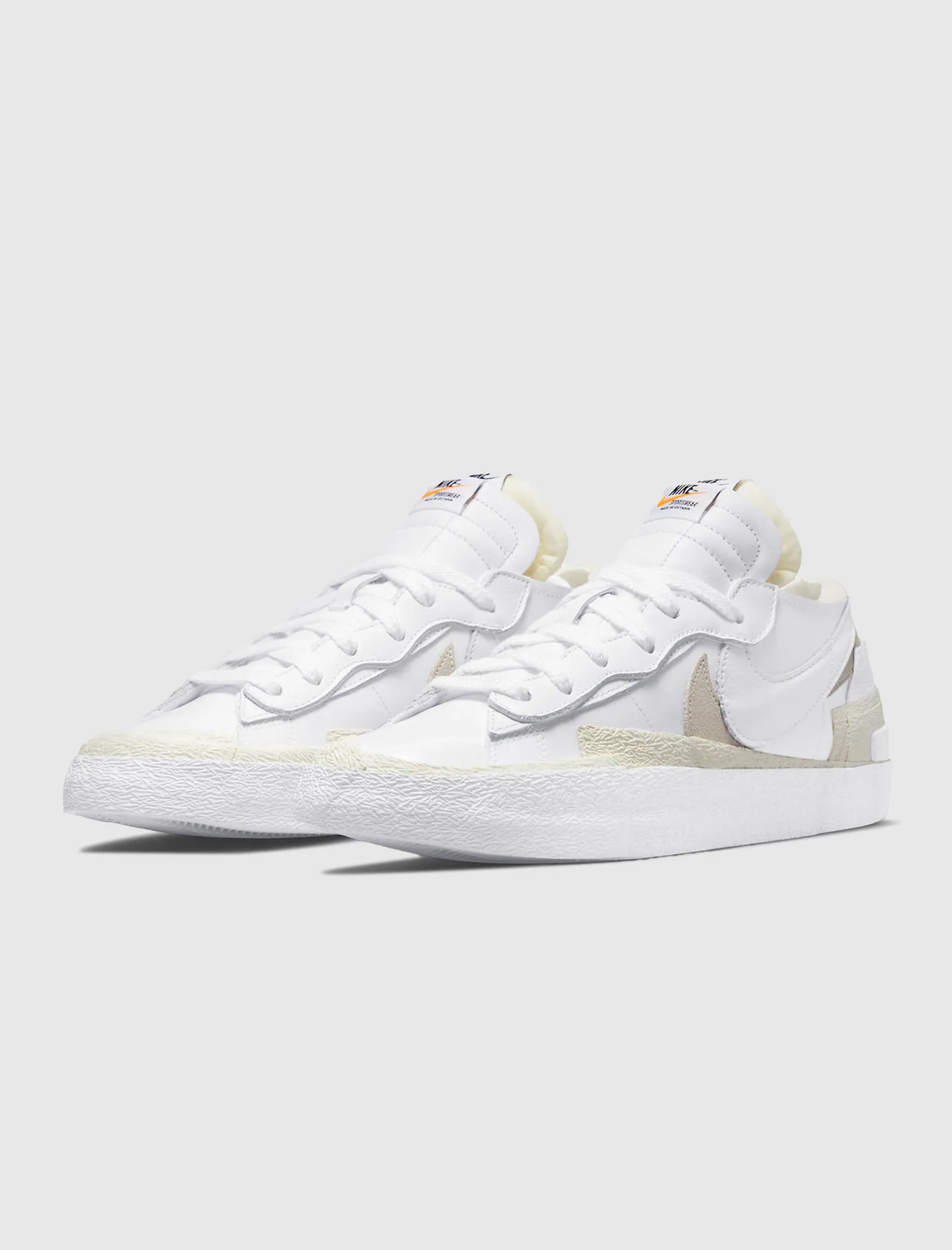 SACAI BLAZER LOW WHITE/GREY - Shop now!