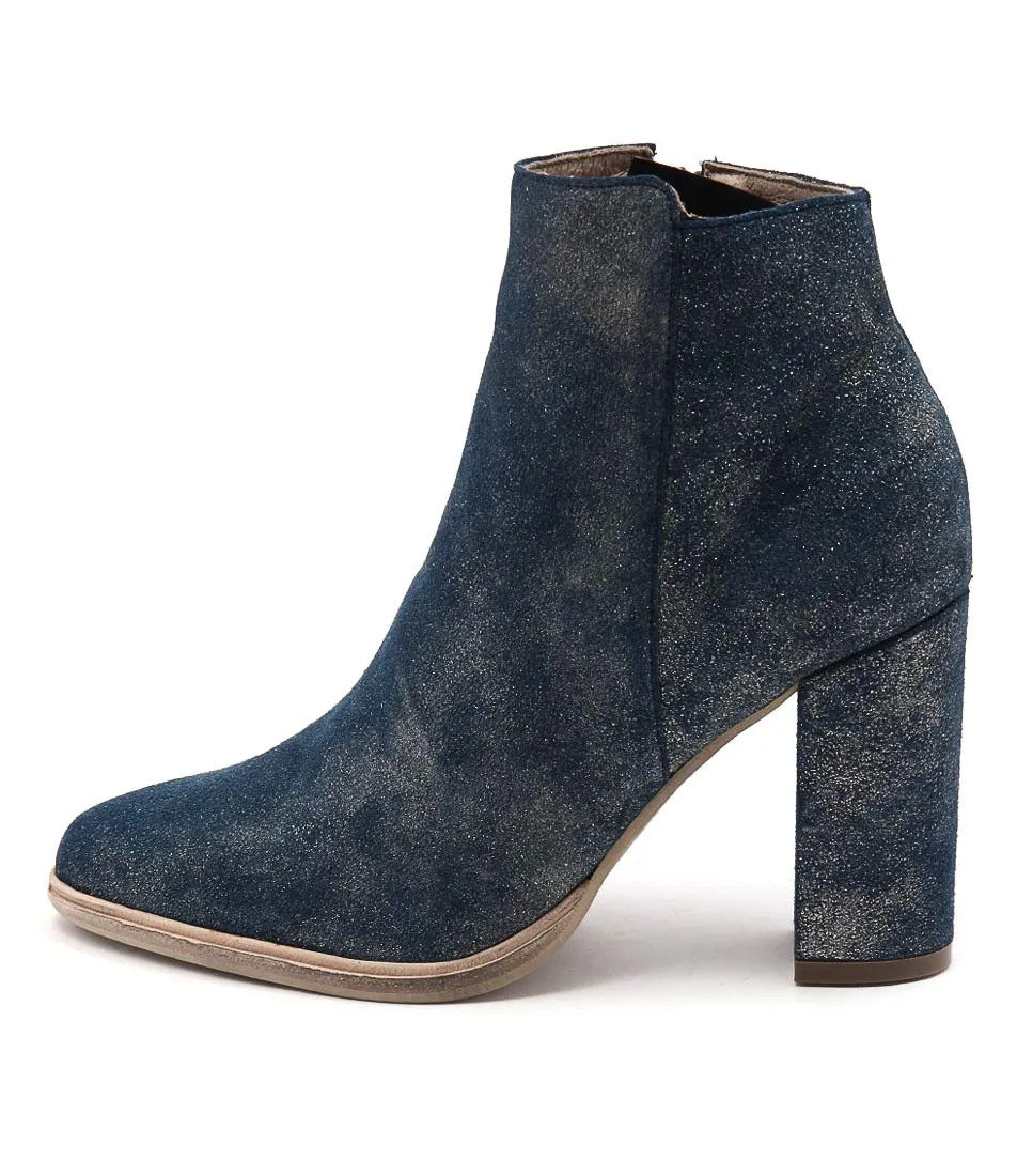 SILENT D Elia Navy Dust Suede