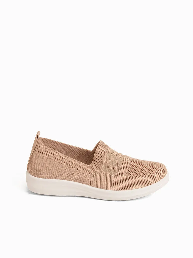 Slip-on Loafers by Tersia.