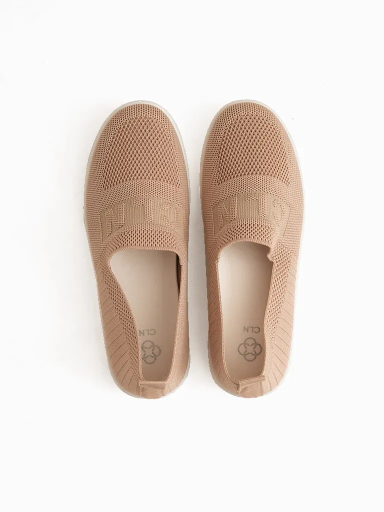 Slip-on Loafers by Tersia.